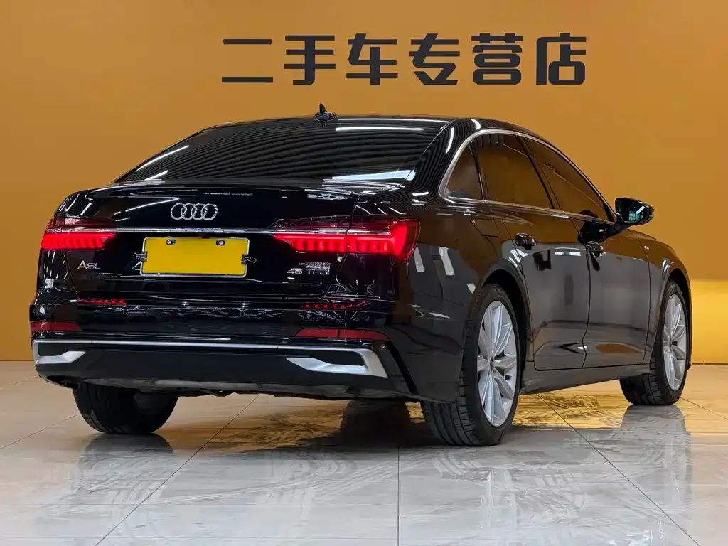 Audi A6L 2024 из CN, фото 2