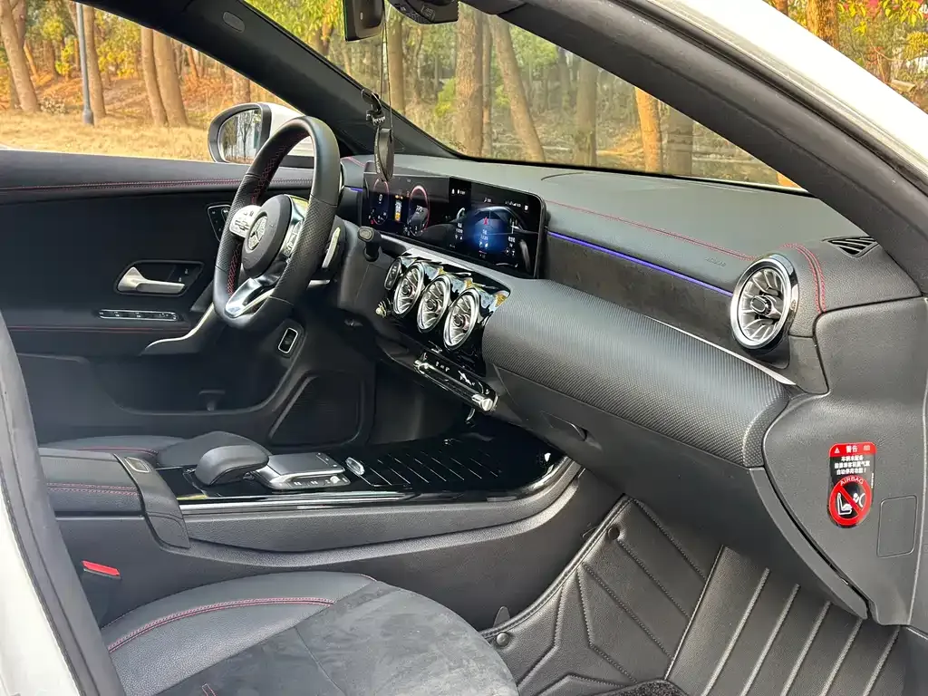 Mercedes-Benz CLA (Import) 2022 из CN, фото 3