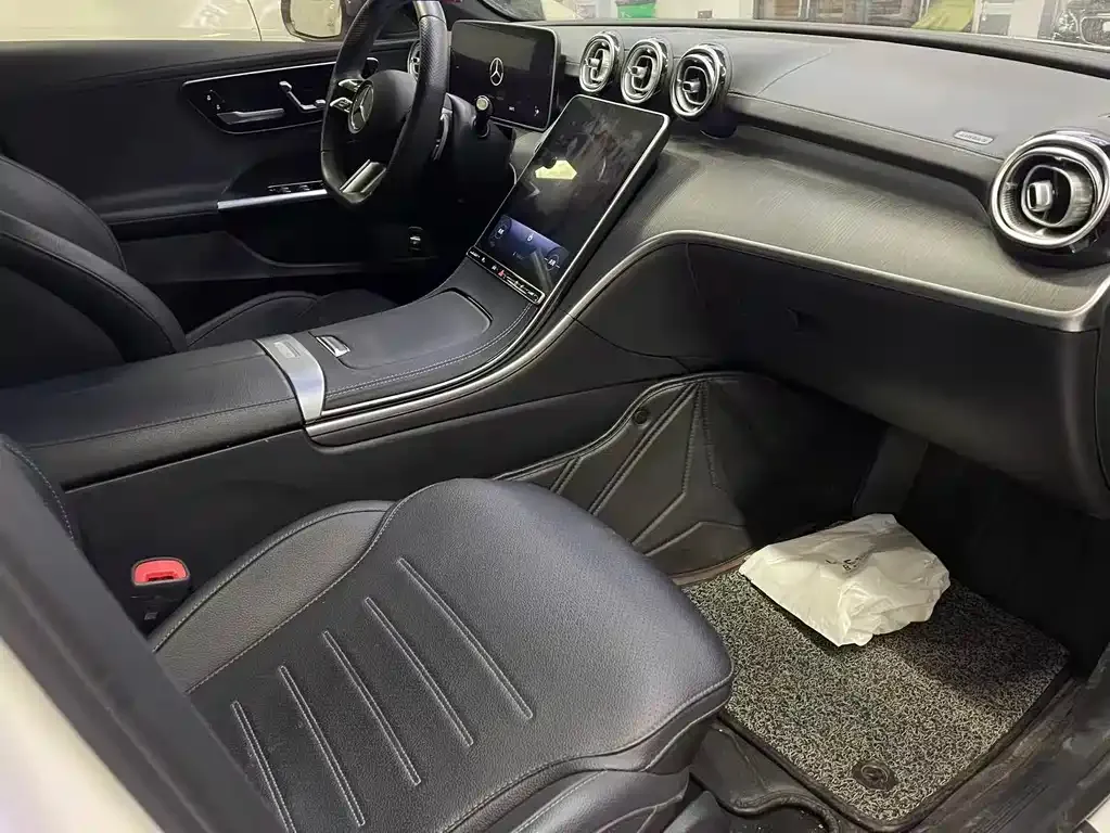 Mercedes-Benz C-Class 2023 из CN, фото 9