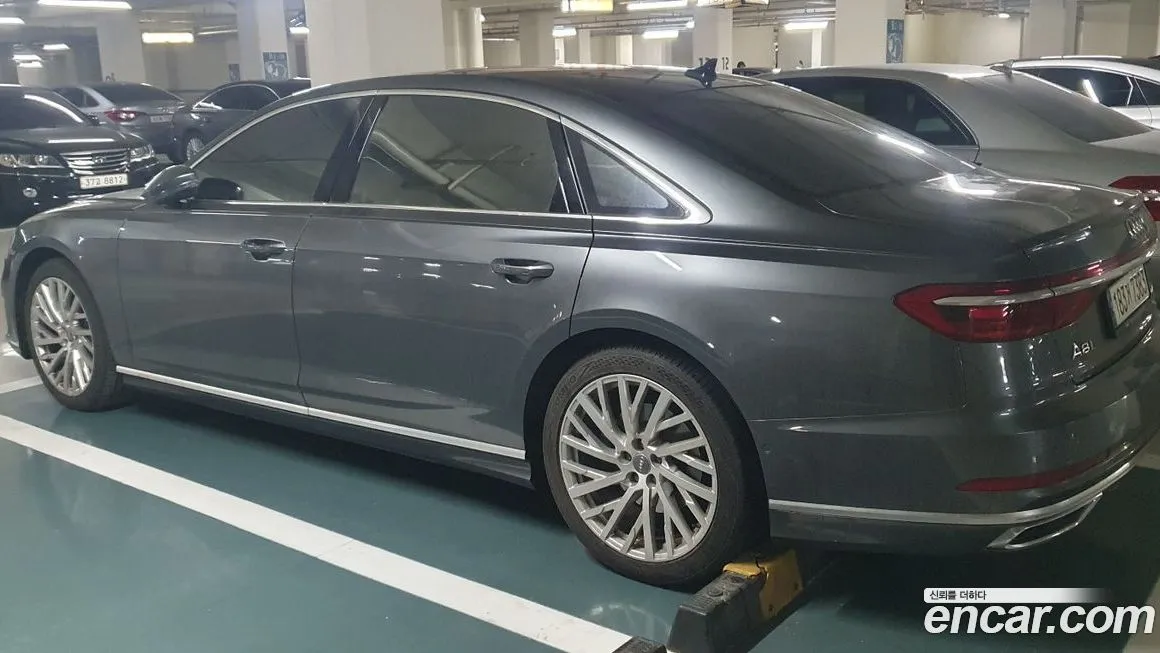 Audi A8 2021 из KR, фото 9