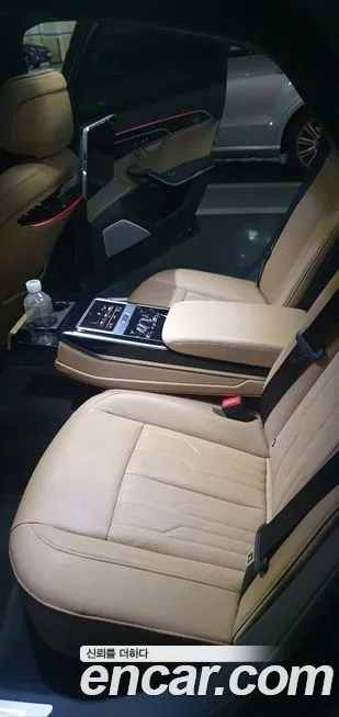 Audi A8 2021 из KR, фото 2