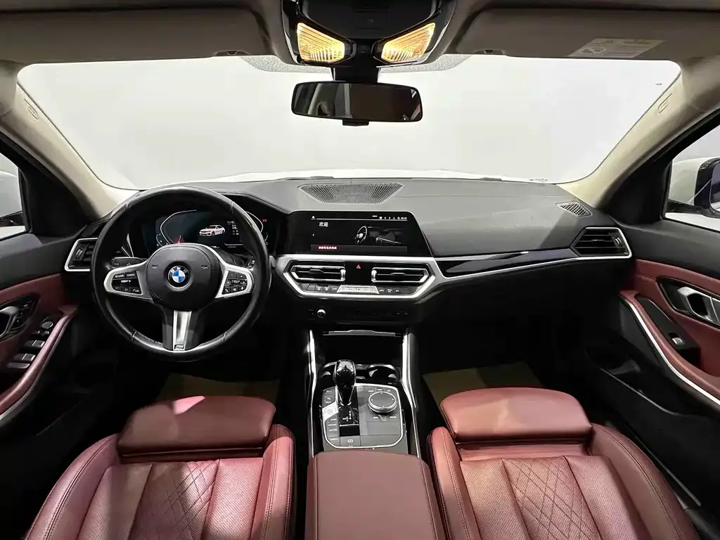 BMW 3 Series 2022 из CN, фото 8