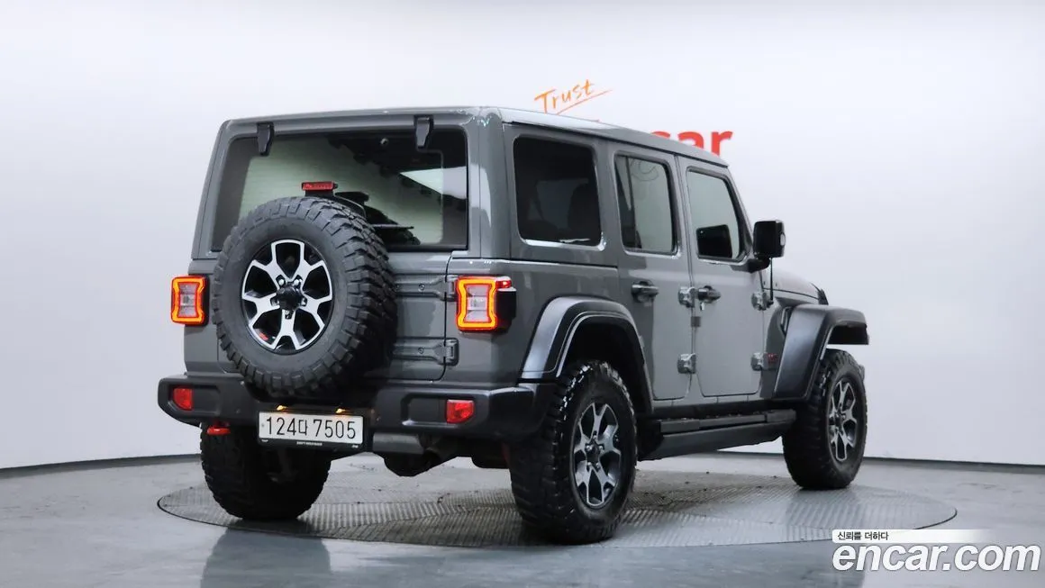 Jeep Wrangler 2021 из KR, фото 9