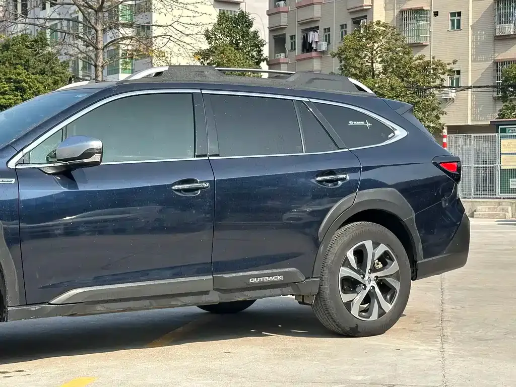 Subaru Outback 2021 из CN, фото 10