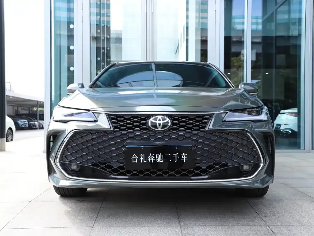 Toyota Avalon 2023 из CN, фото 7