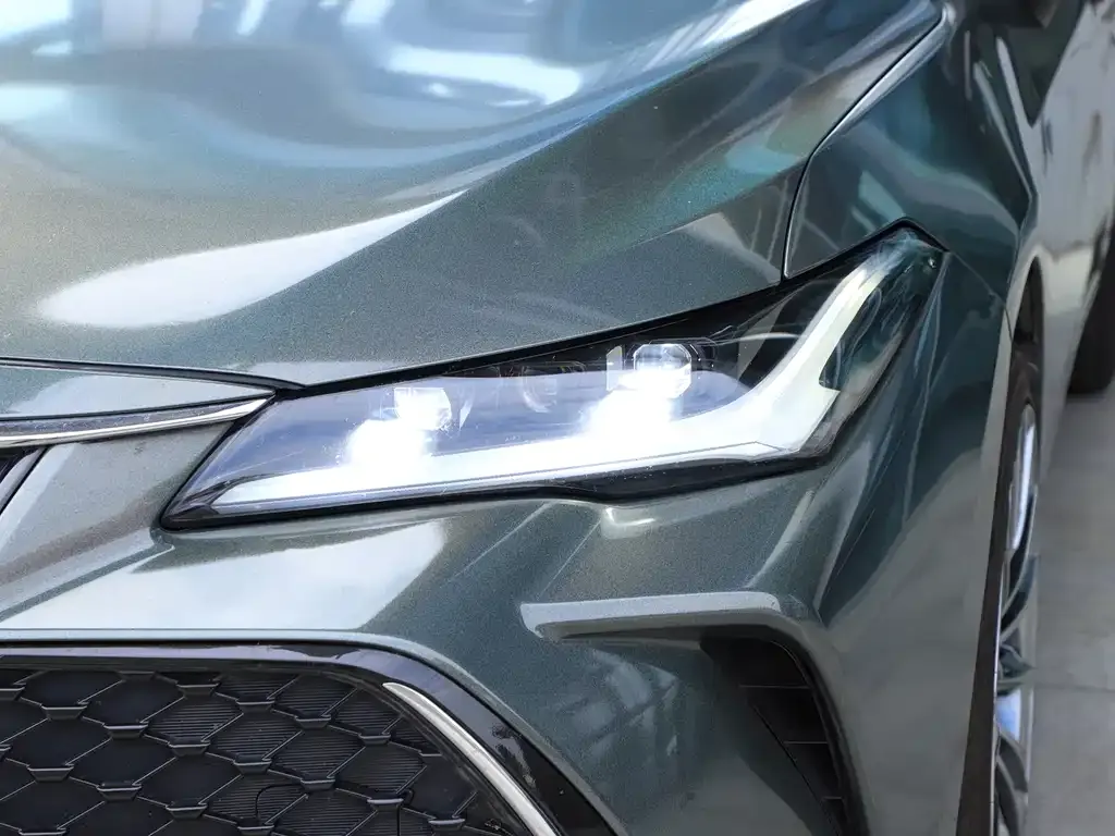 Toyota Avalon 2023 из CN, фото 3