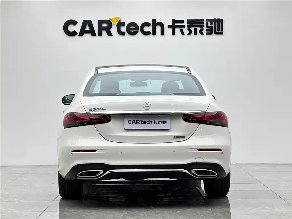Mercedes-Benz E-Class 2023 из CN, фото 3