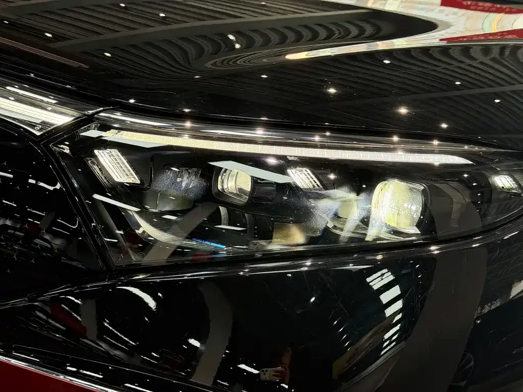 Mercedes-Benz EQS 2024 из CN, фото 7