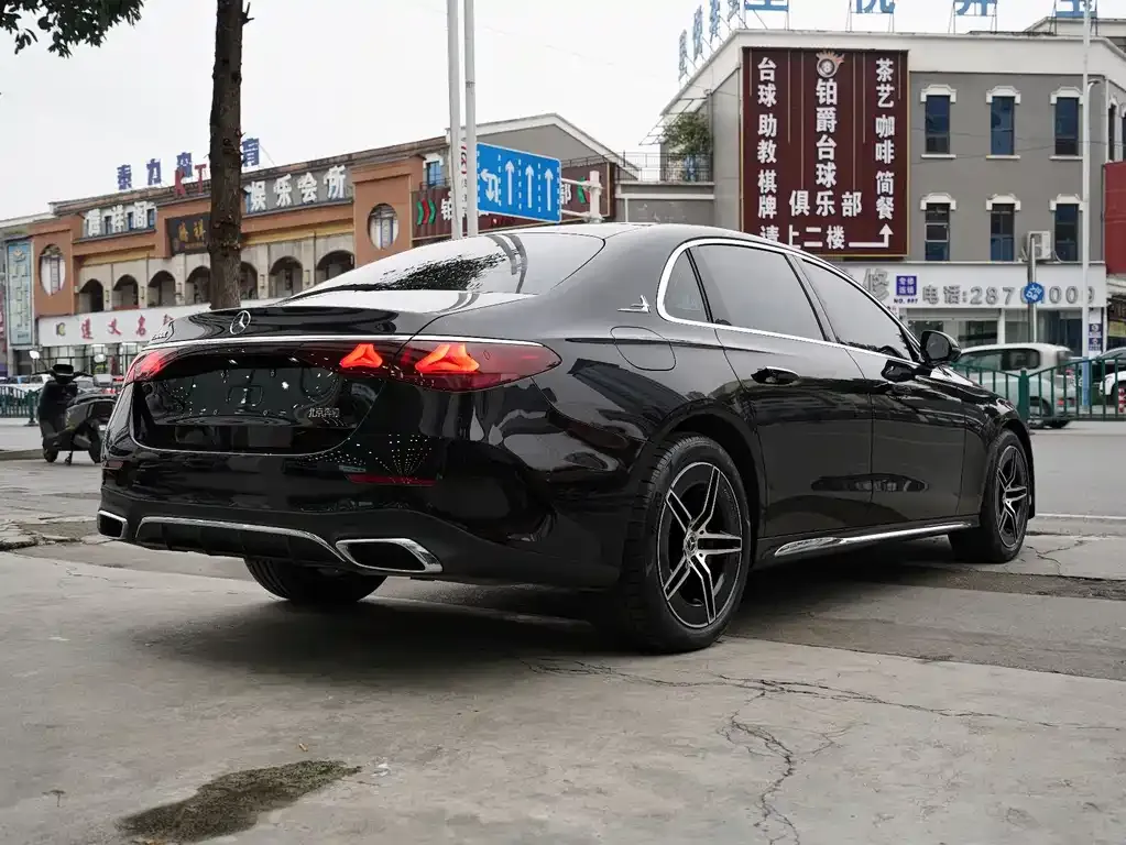 Mercedes-Benz E-Class 2024 из CN, фото 10