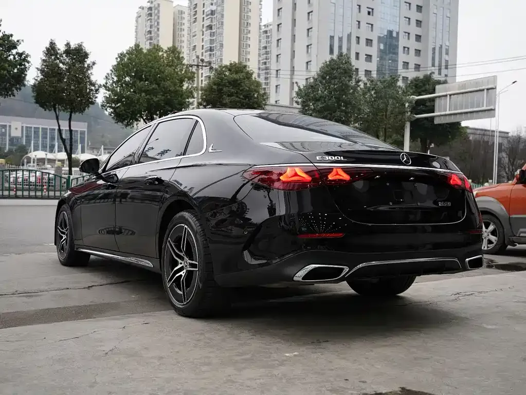 Mercedes-Benz E-Class 2024 из CN, фото 9