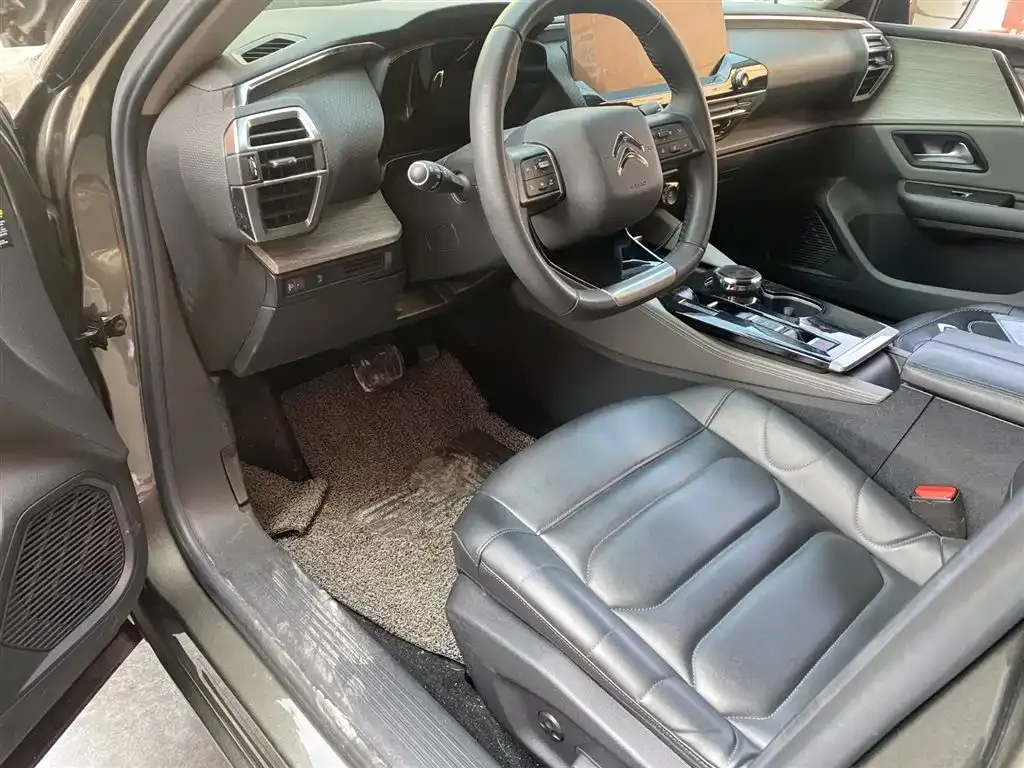 Citroen C5 X 2022 из CN, фото 8