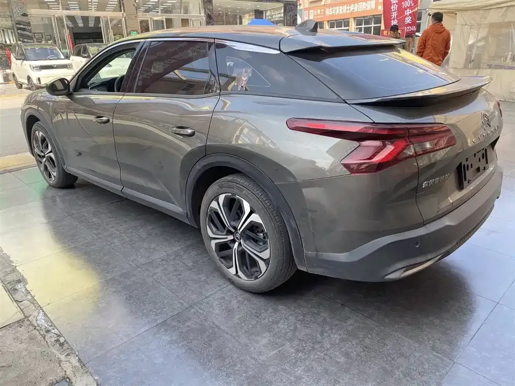 Citroen C5 X 2022 из CN, фото 2