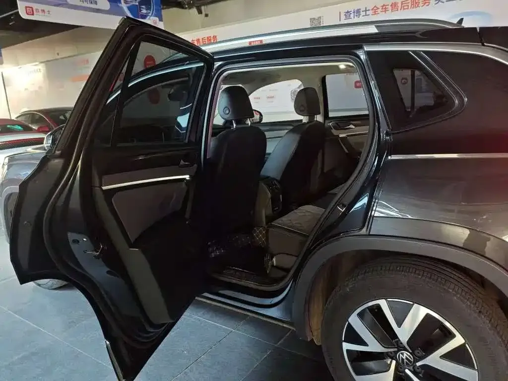 Volkswagen Tayron 2022 из CN, фото 5