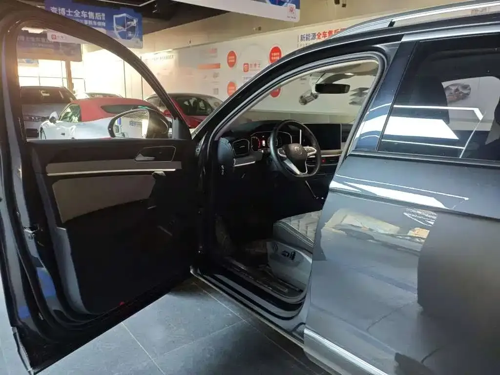 Volkswagen Tayron 2022 из CN, фото 4