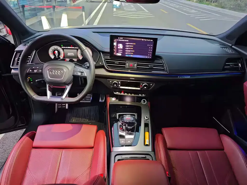 Audi Q5L 2025 из CN, фото 5