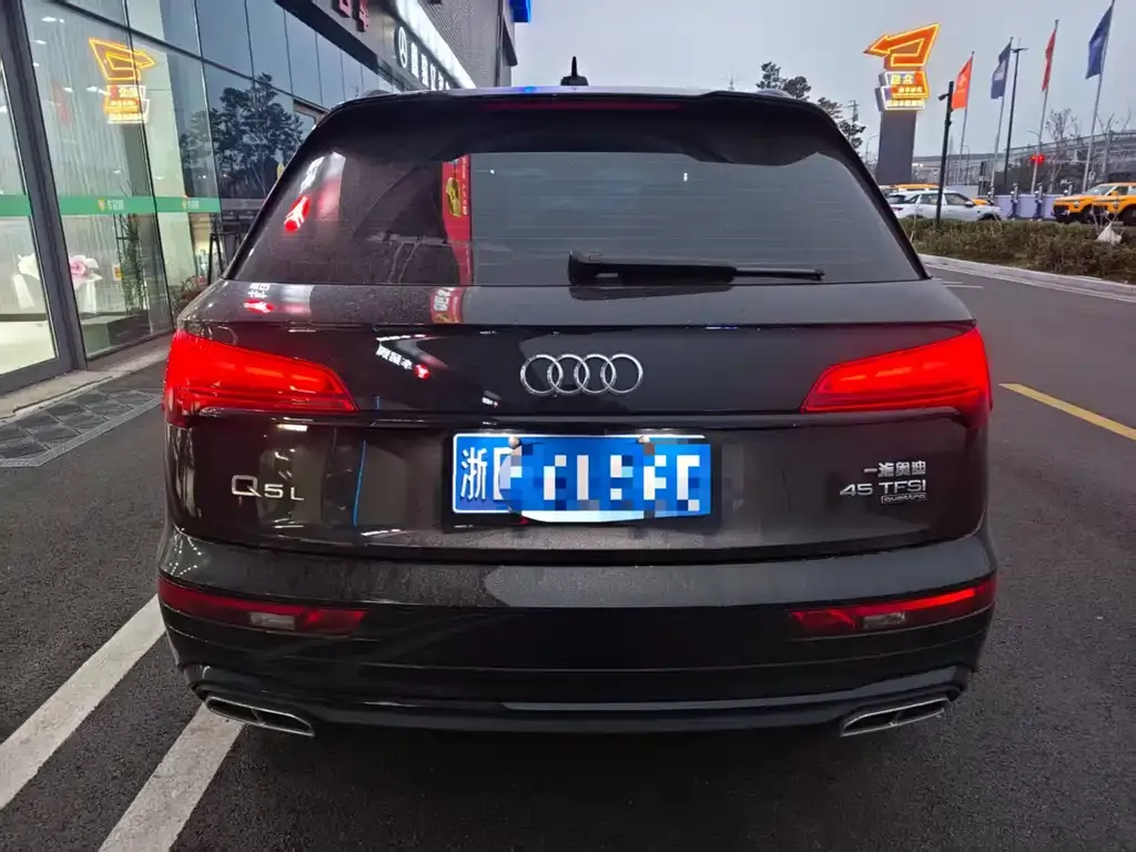 Audi Q5L 2025 из CN, фото 2