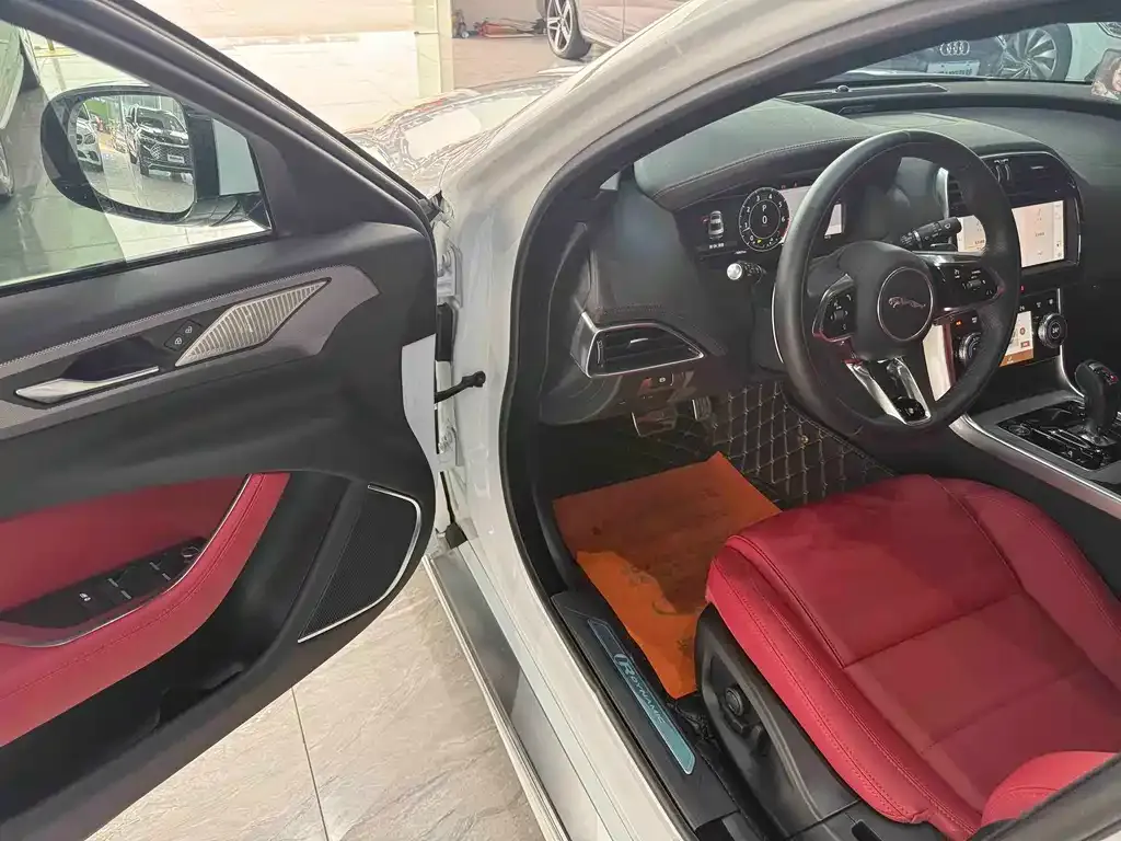Jaguar XEL 2024 из CN, фото 2