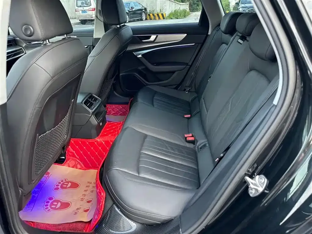 Audi A6 (Import) 2021 из CN, фото 5