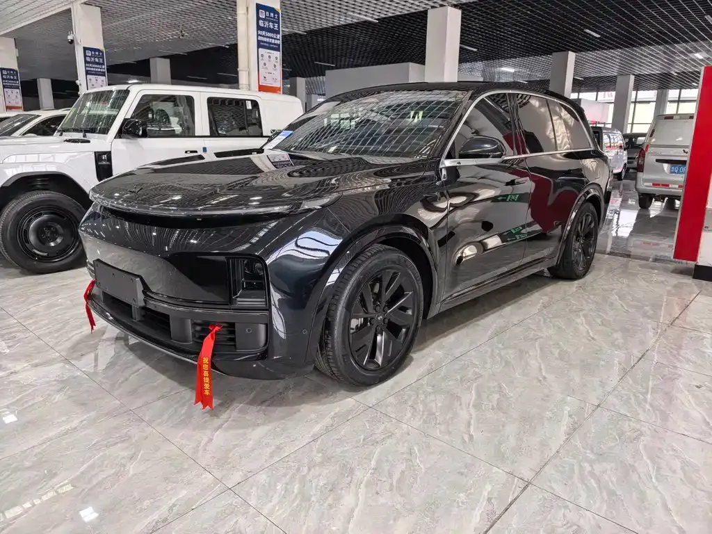 Li Auto L8 2023 из CN, фото 1