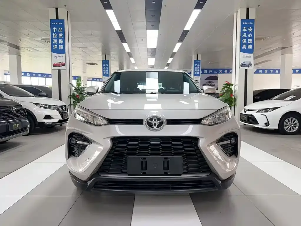Toyota Wildlander 2023 из CN, фото 7