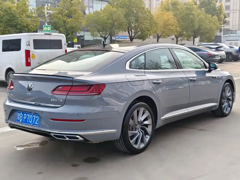 Volkswagen CC 2024 из CN, фото 7
