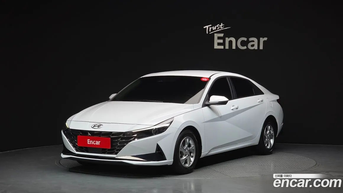 Hyundai AVANTE 2023 из KR, фото 1