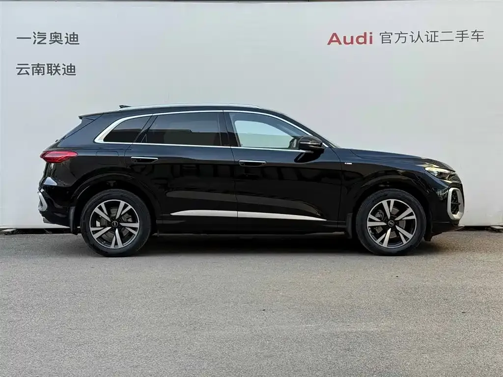 Audi Q5L 2026 из CN, фото 4