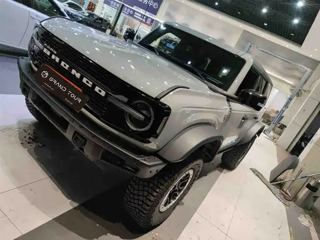 Ford Bronco 2025 из CN, фото 1
