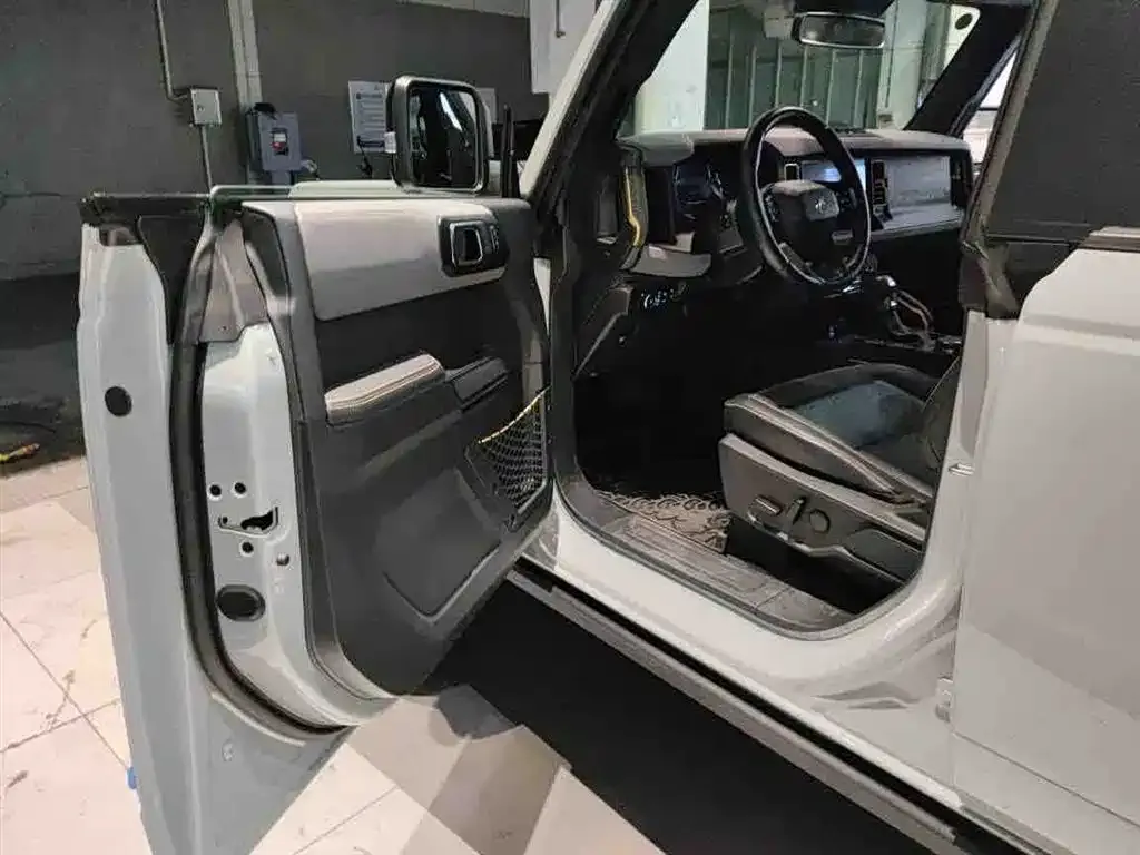 Ford Bronco 2025 из CN, фото 3