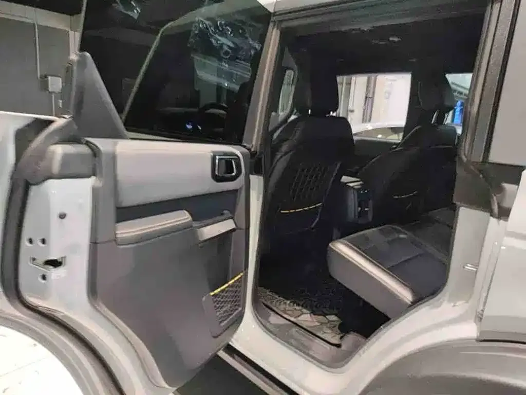 Ford Bronco 2025 из CN, фото 5