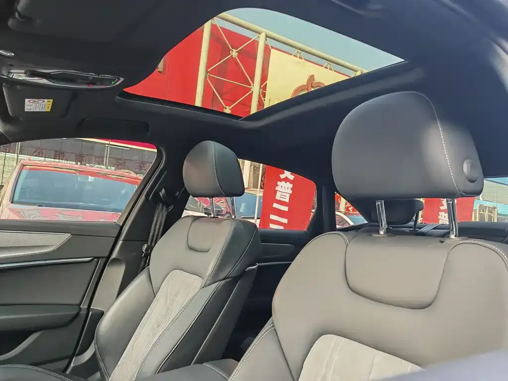 Audi A6L 2024 из CN, фото 8