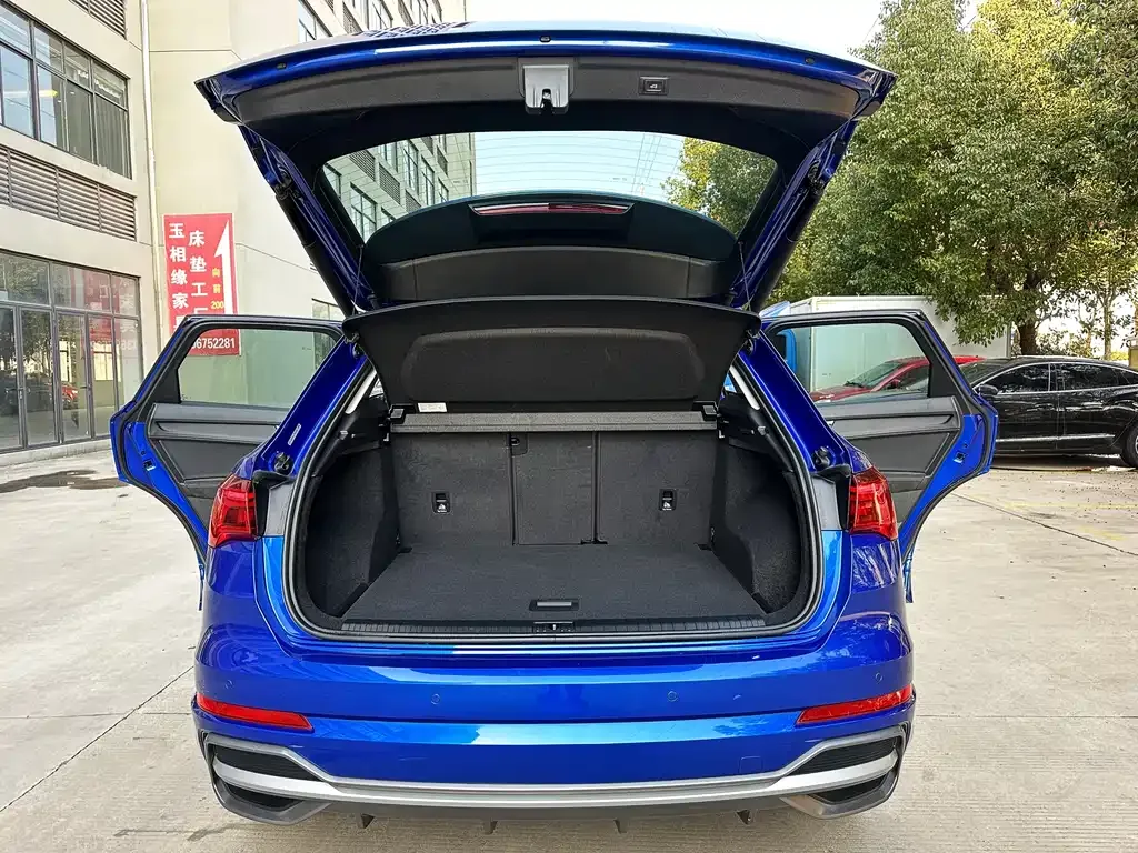 Audi Q3 2021 из CN, фото 10