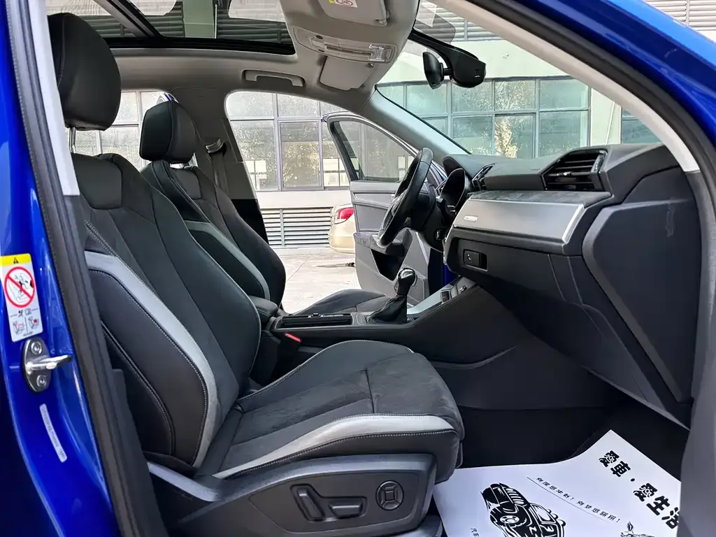 Audi Q3 2021 из CN, фото 4