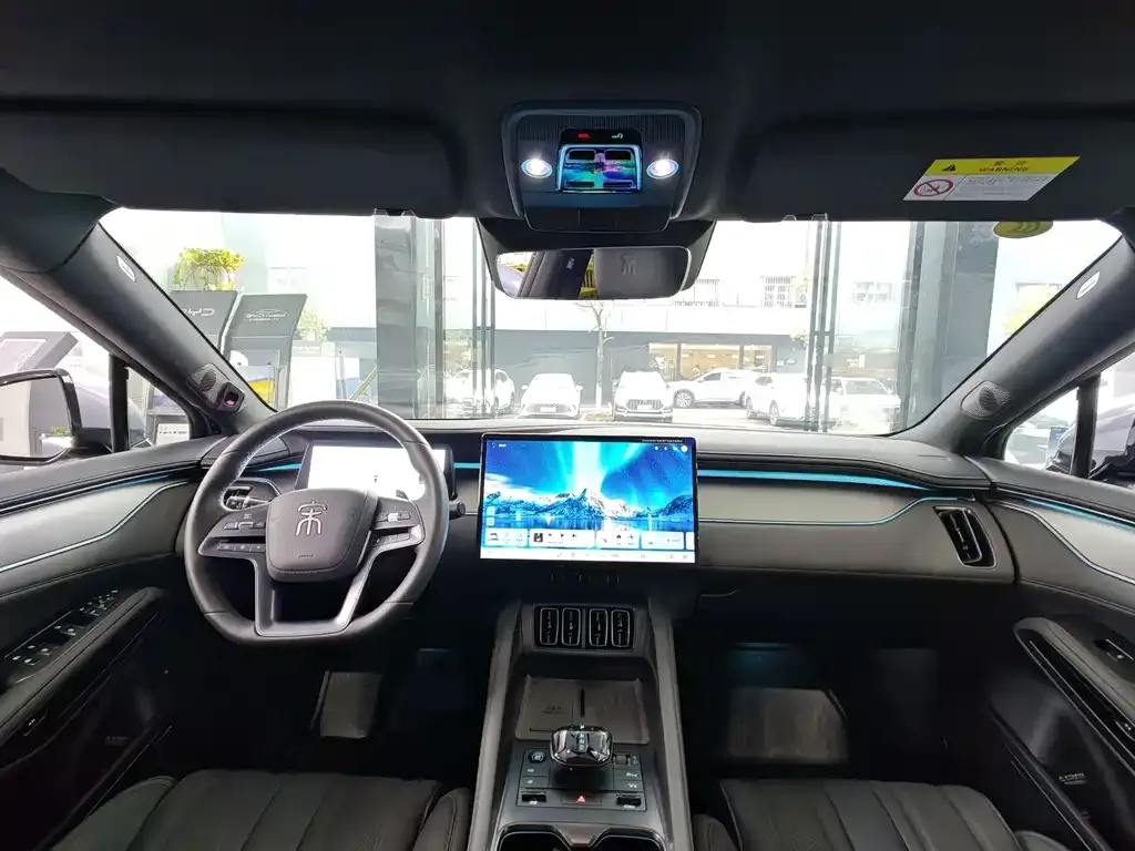 BYD L EV 2025 из CN, фото 9
