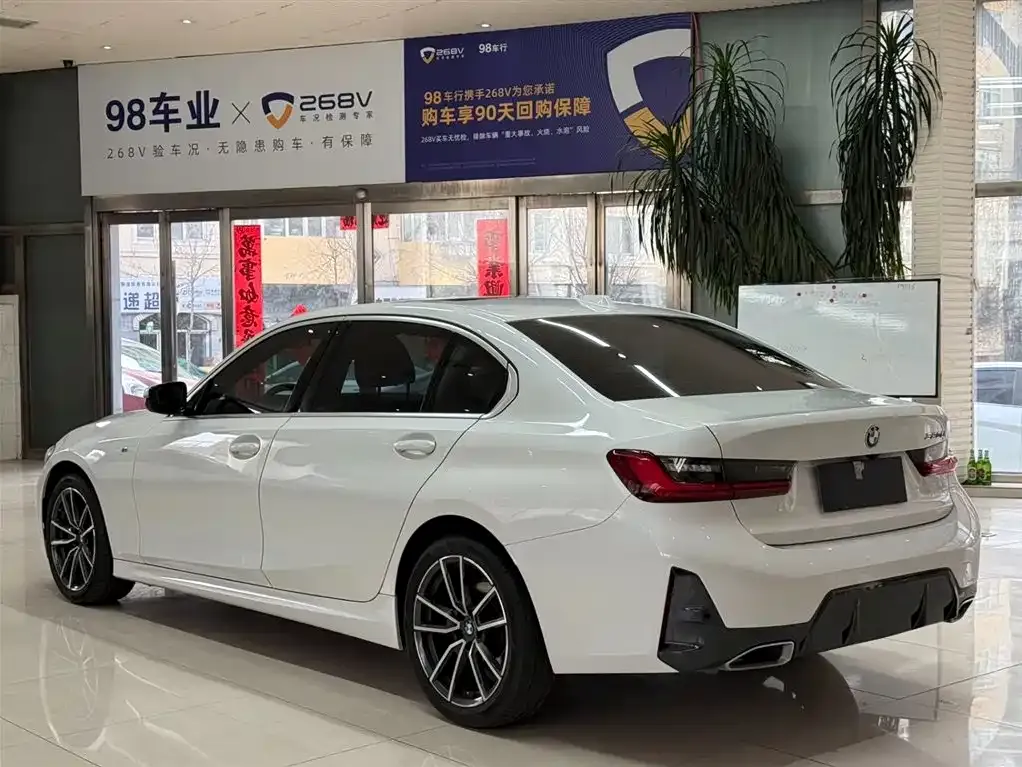 BMW 3 Series 2022 из CN, фото 9