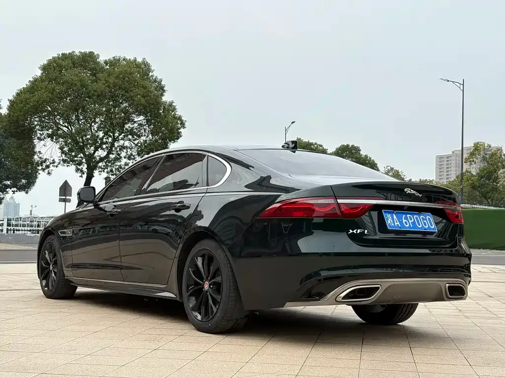 Jaguar XFL 2023 из CN, фото 10