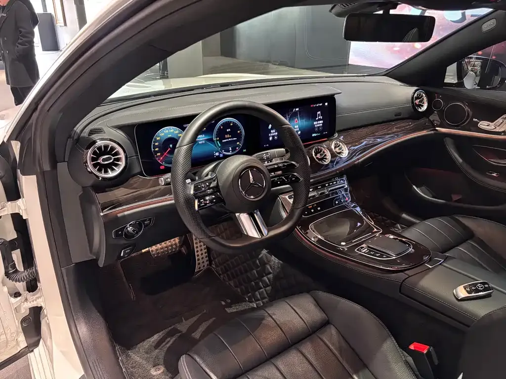 Mercedes-Benz E-Class (Import) 2022 из CN, фото 10