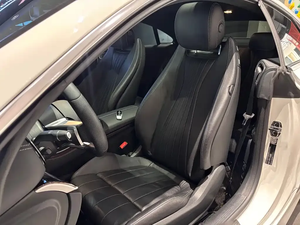 Mercedes-Benz E-Class (Import) 2022 из CN, фото 2