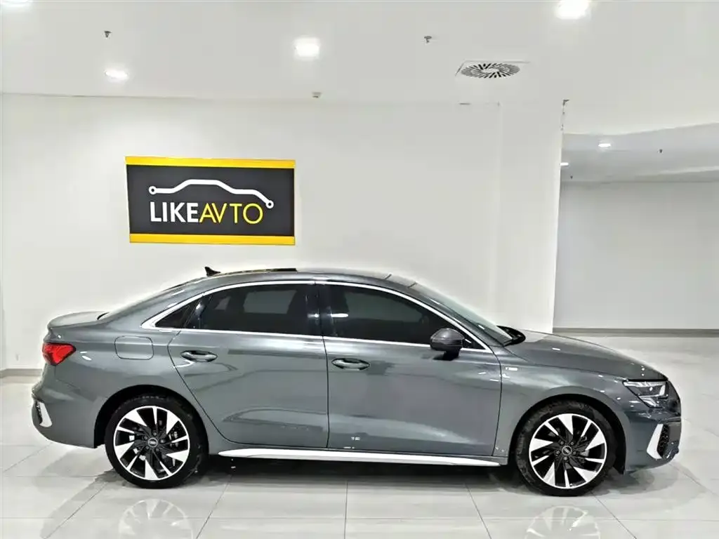 Audi A3 2022 из CN, фото 10