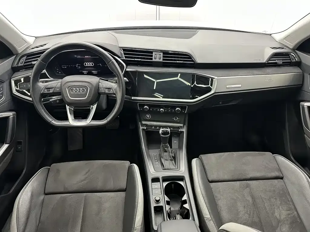 Audi Q3 2022 из CN, фото 10