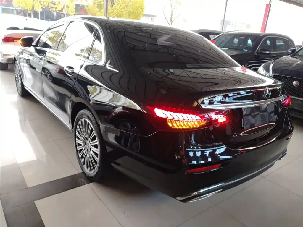 Mercedes-Benz E-Class 2022 из CN, фото 3