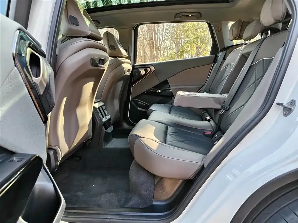 BMW X3 2025 из CN, фото 3