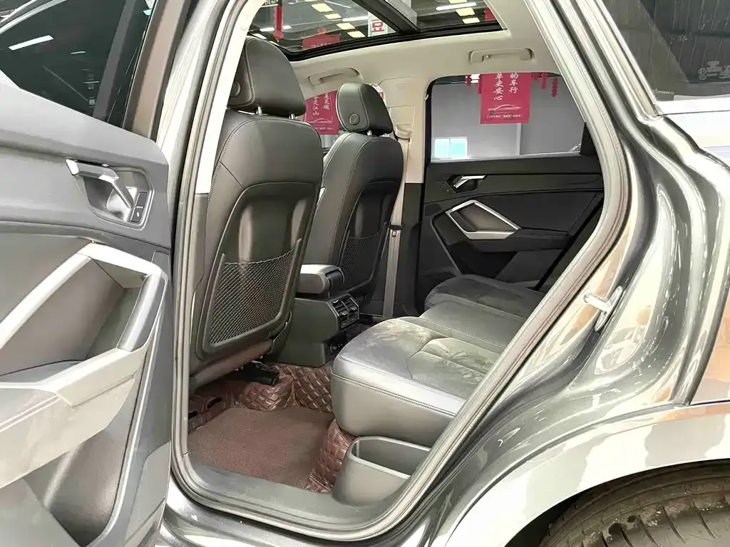 Audi Q3 2022 из CN, фото 8