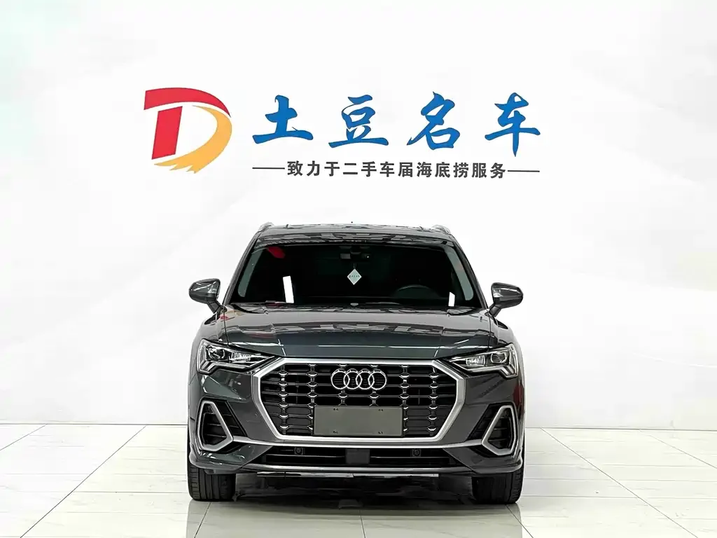 Audi Q3 2022 из CN, фото 3