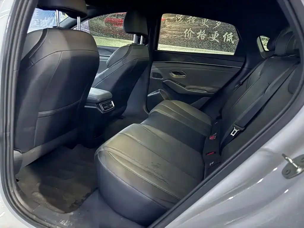 BYD Qin L 2025 из CN, фото 5