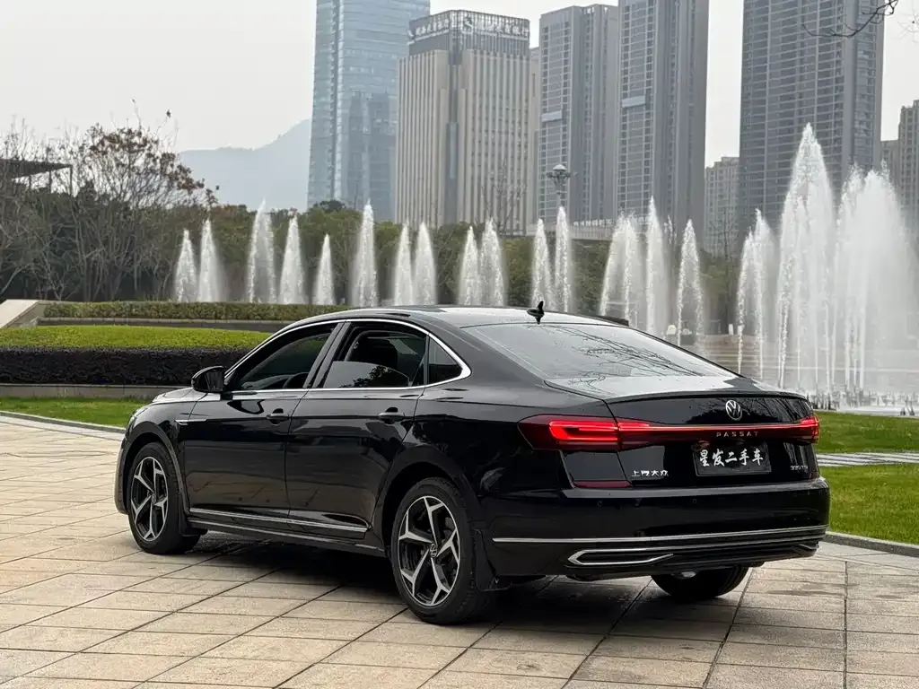 Volkswagen Passat 2025 из CN, фото 9