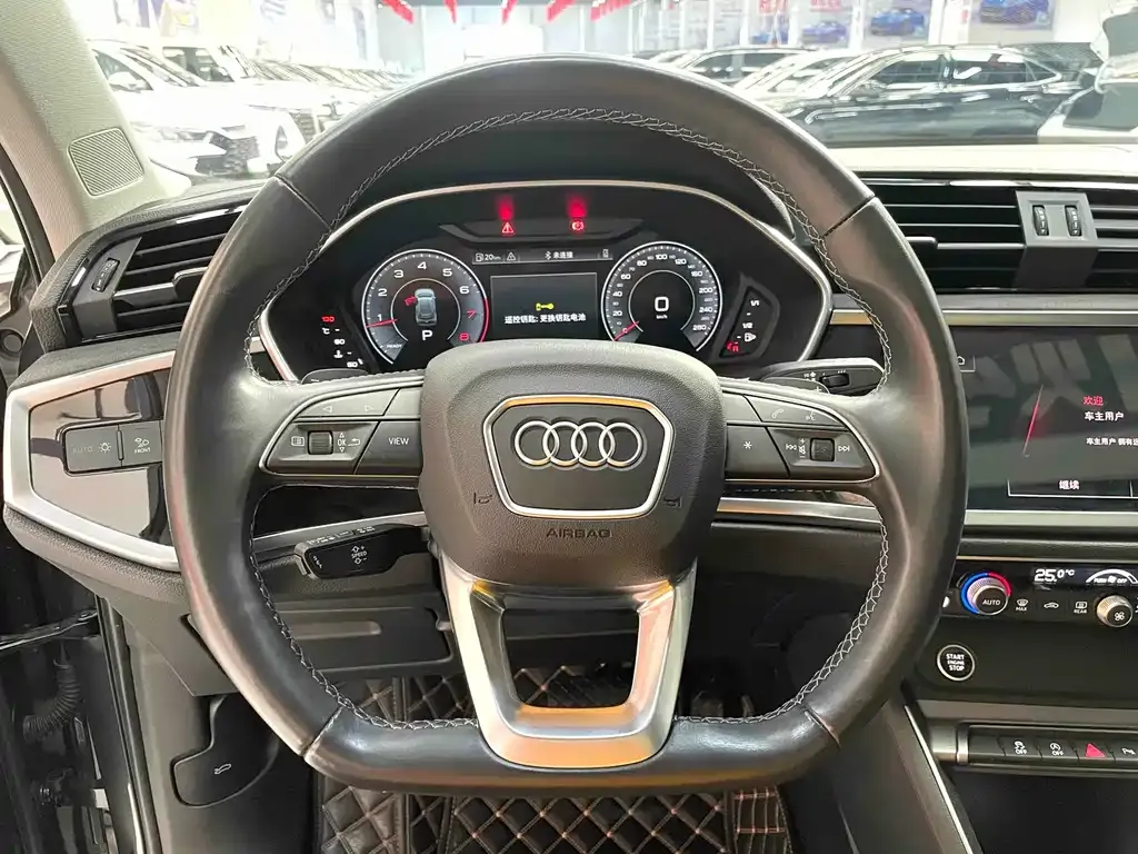 Audi Q3 2022 из CN, фото 9