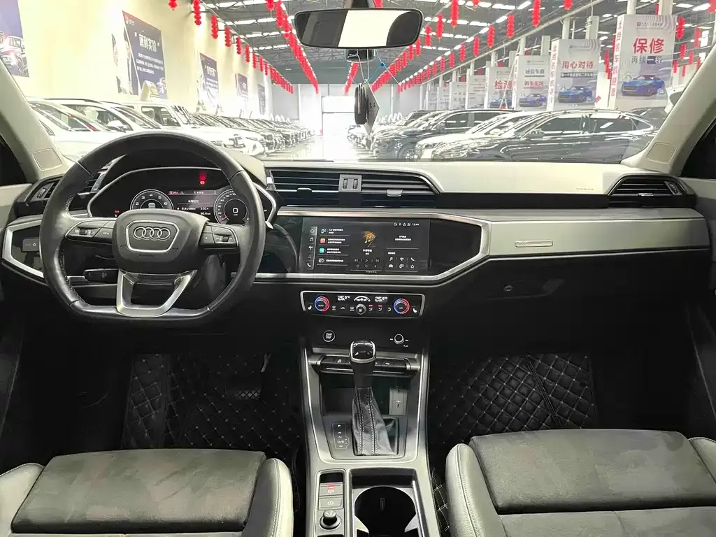 Audi Q3 2022 из CN, фото 8