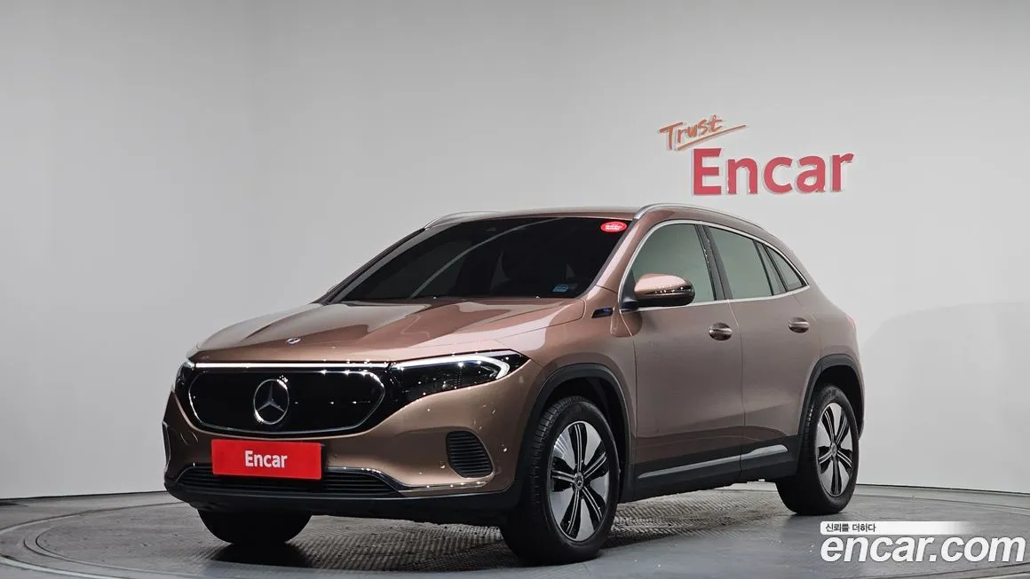 Mercedes-Benz EQA