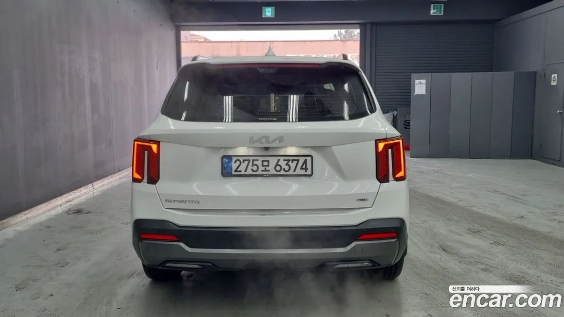 Kia Sorento — фото 7